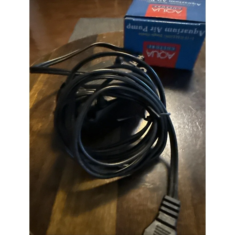 Aqua Culture 5-15 Gallon Single Outlet Aquarium Air PumpS /Check Valve SET 4